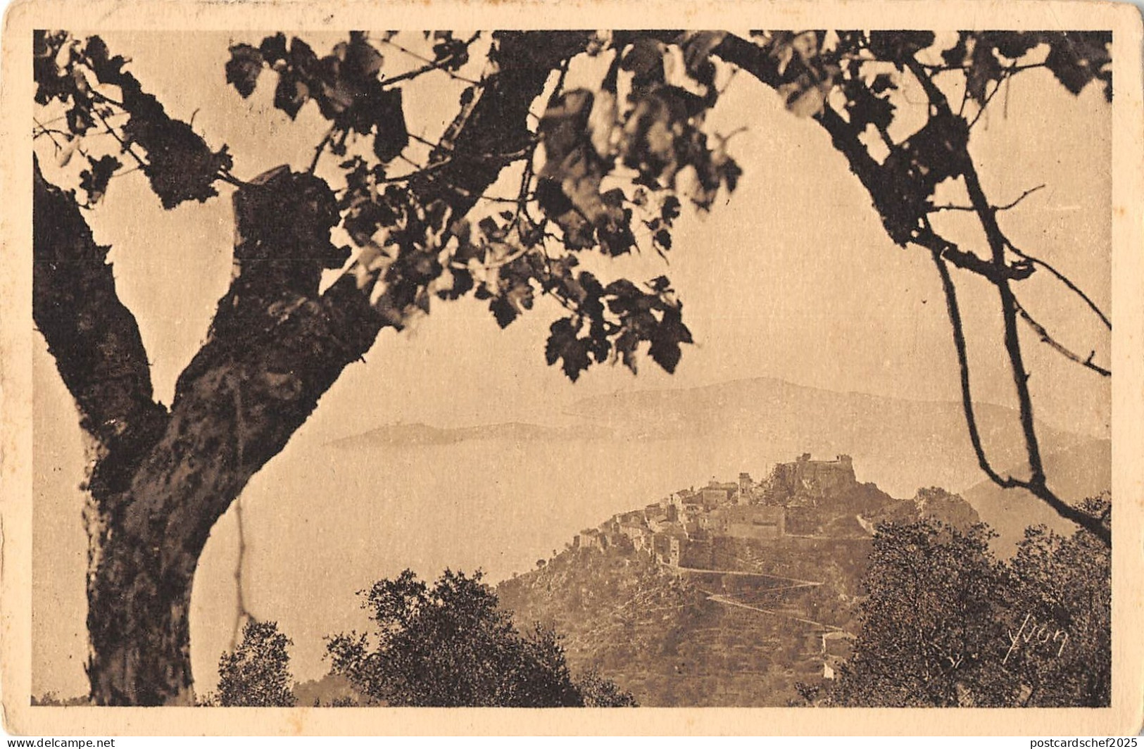 BF6698 eze vue panoramique sur eze et le cap ferrat france        France