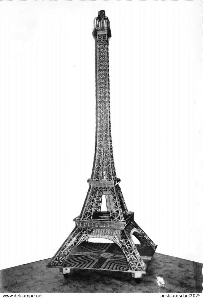 BG31126 maket van eiffeltoren leuven belgium  CPSM 14.5x10cm