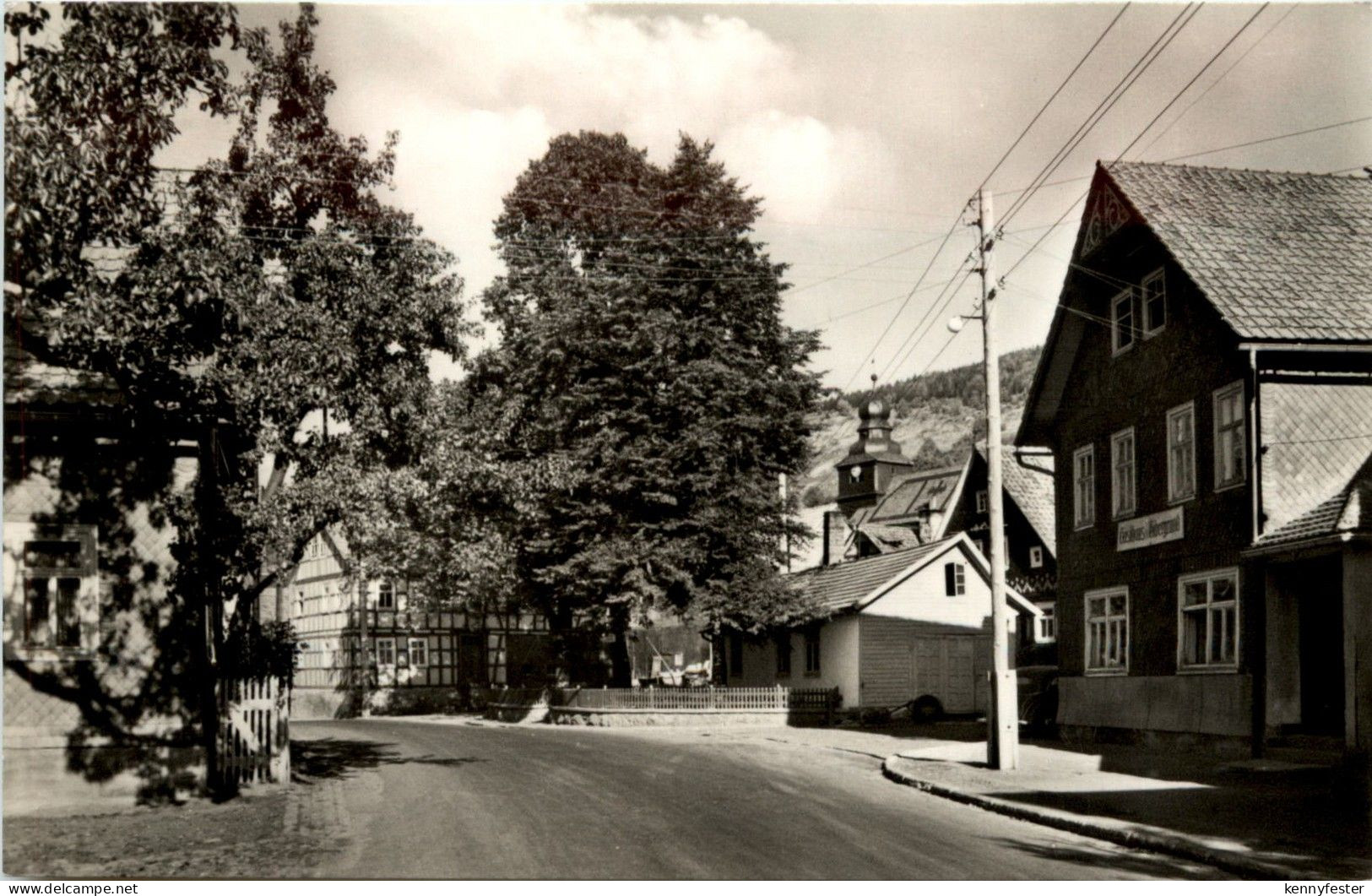biberau - Krs. Hildburghausen - Platz unter den Linden