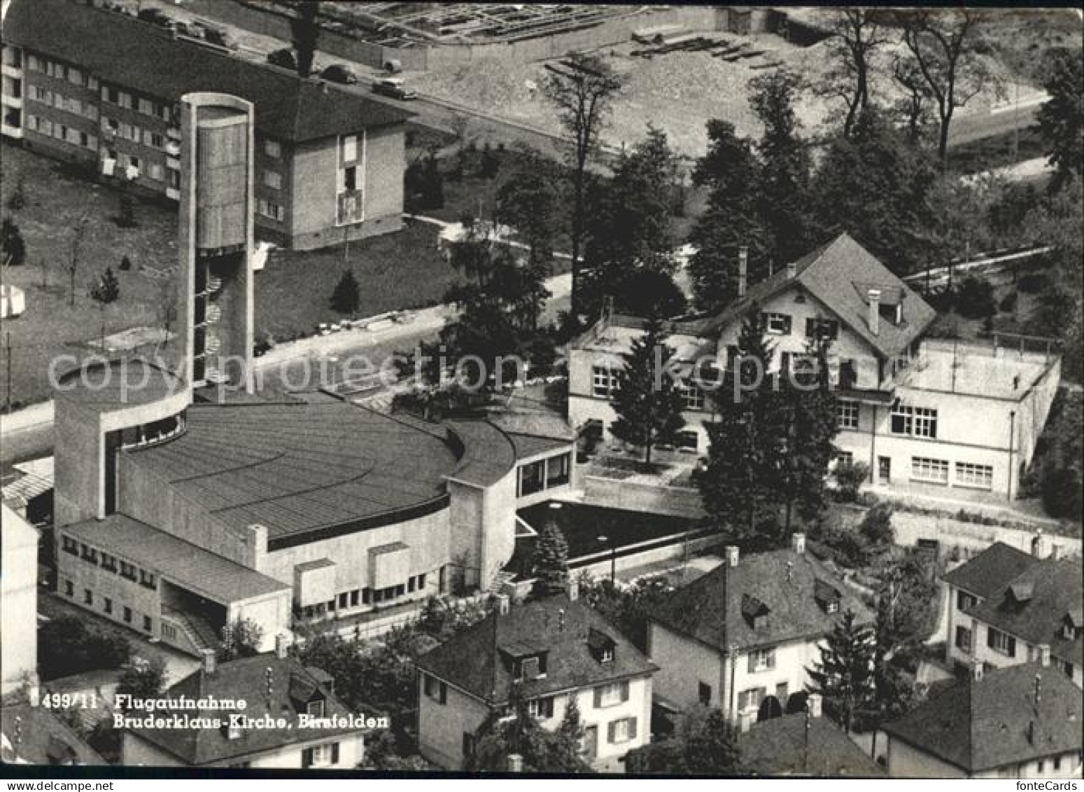 Birsfelden Fliegeraufnahme Bruderklaus-Kirche
