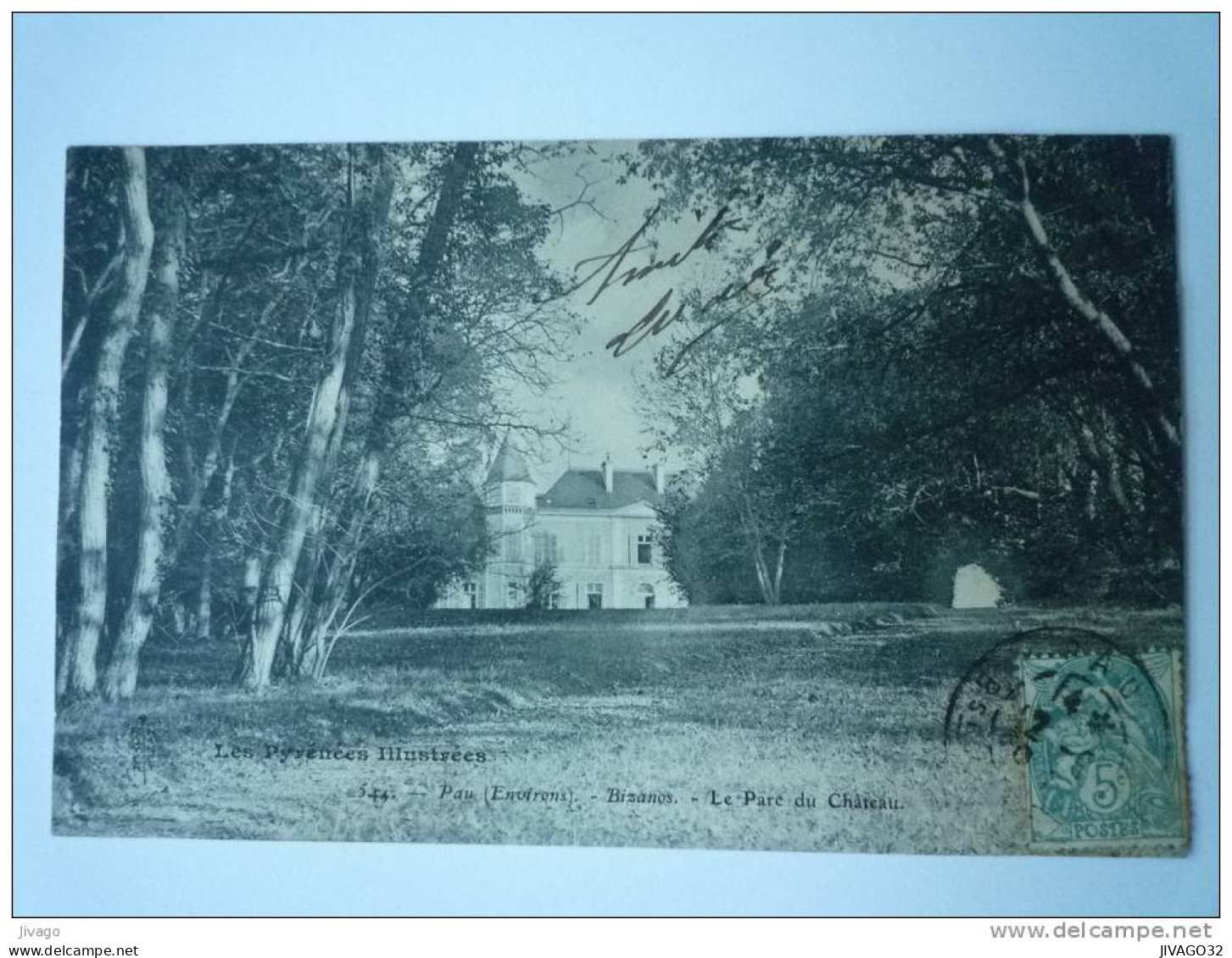 BIZANOS  :  Le PARC  du  CHÂTEAU