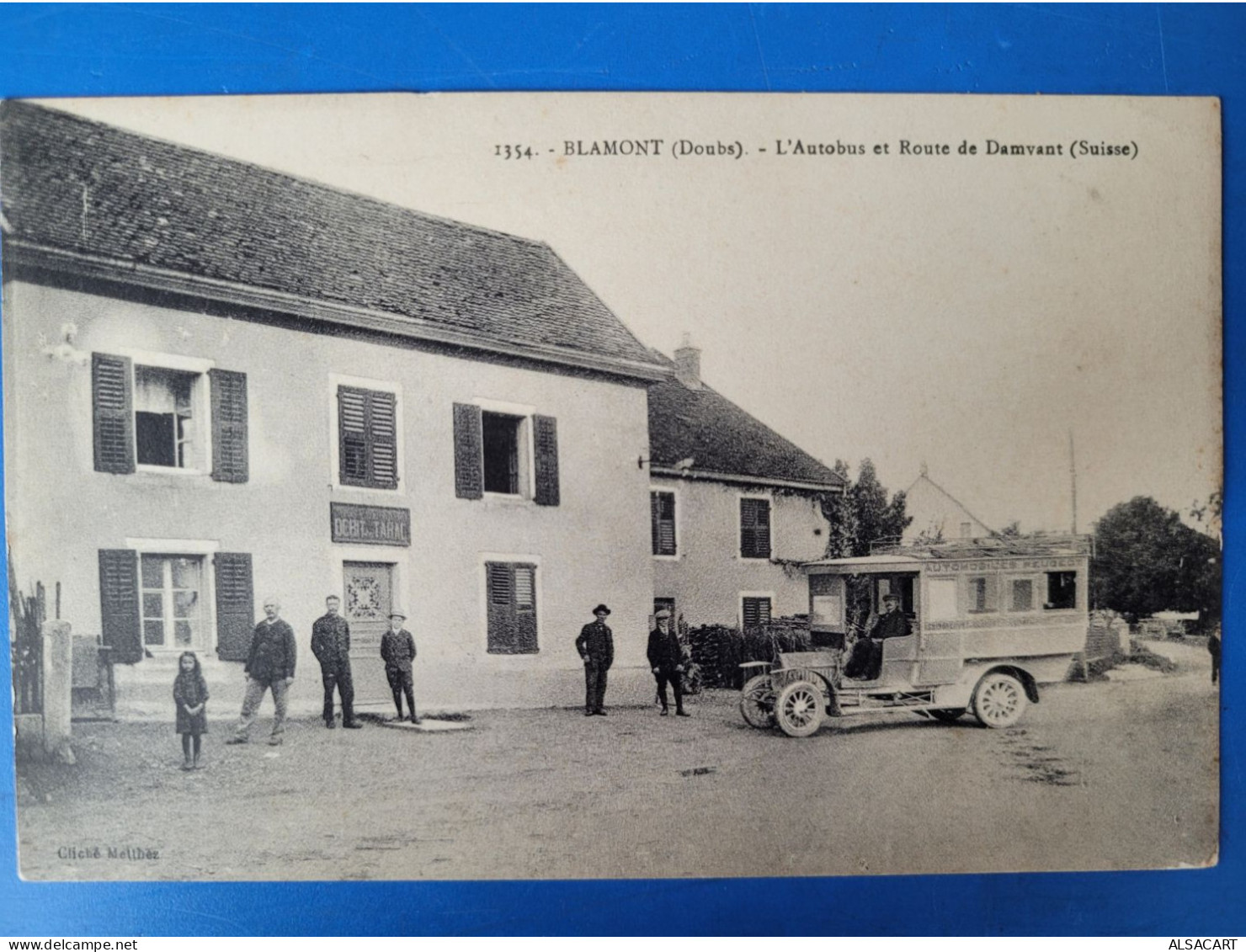 Blamont (Doubs 25 ) , l'autobus et route de Damvant (Suisse ) automobile Peugeot