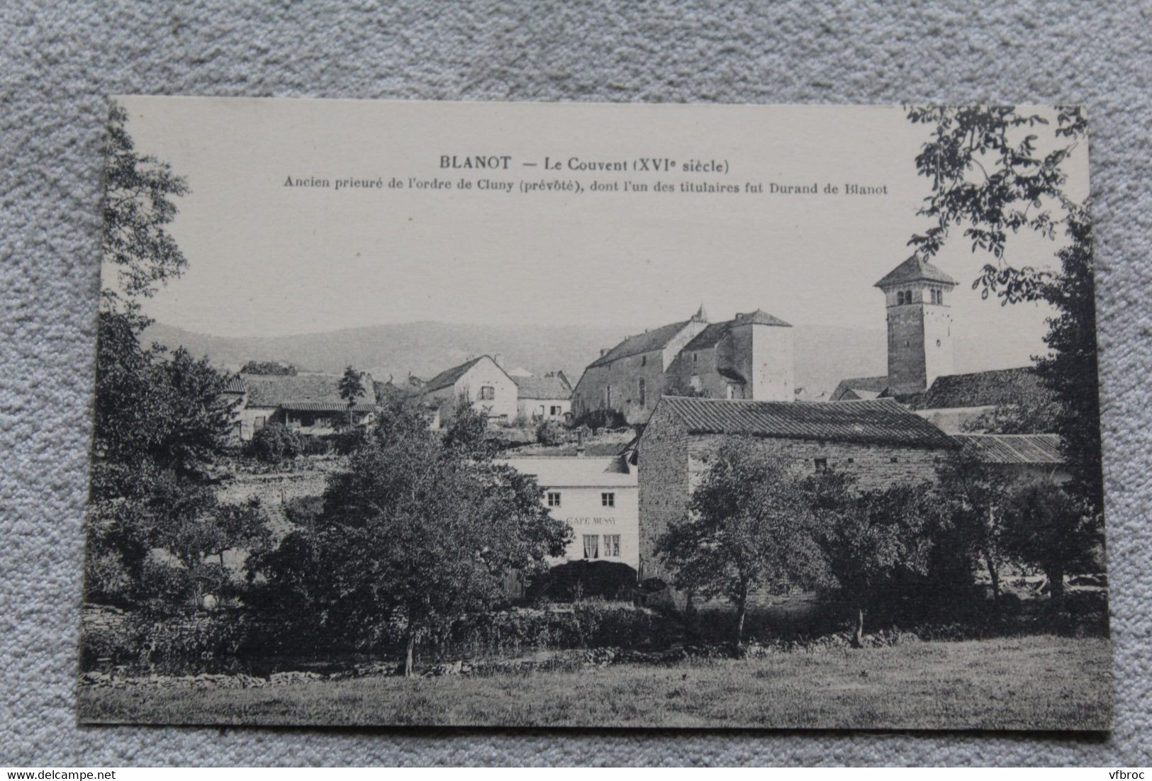 Blanot, le couvent, Saône et Loire 71