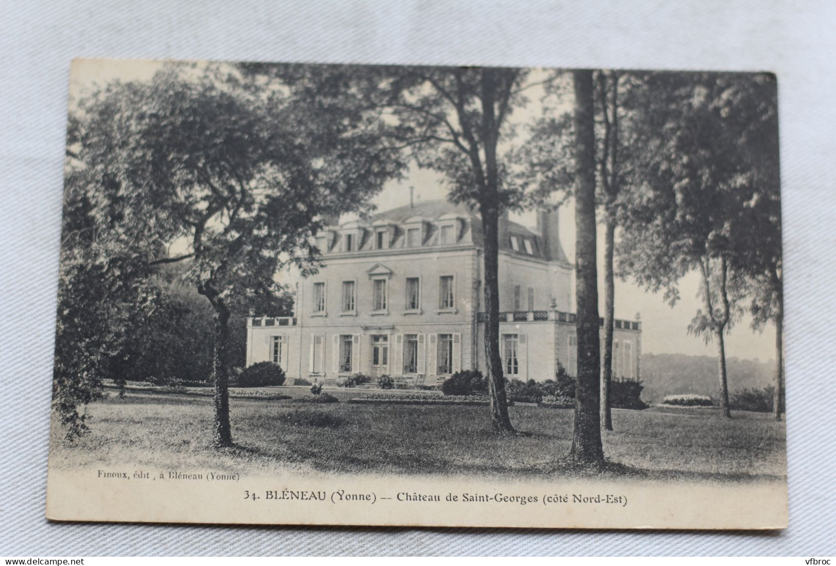 Bleneau, château saint Georges, côté Nord Est, Yonne 89