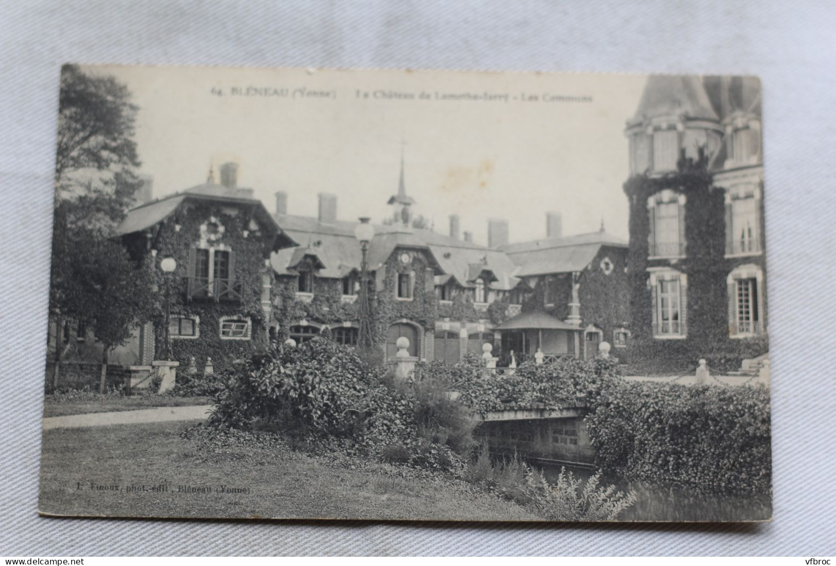 Bleneau, le château de Lamothe Jarry, les communs, Yonne 89