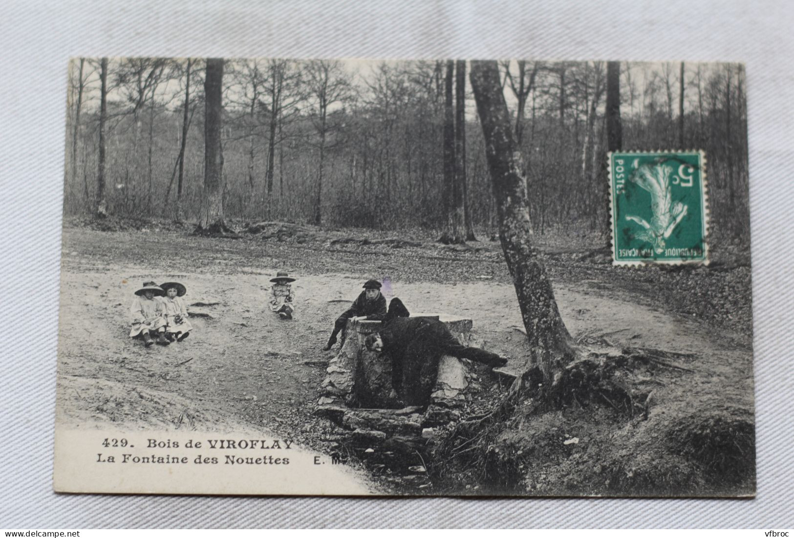 bois de Viroflay, la fontaine des Nouettes, Yvelines 78
