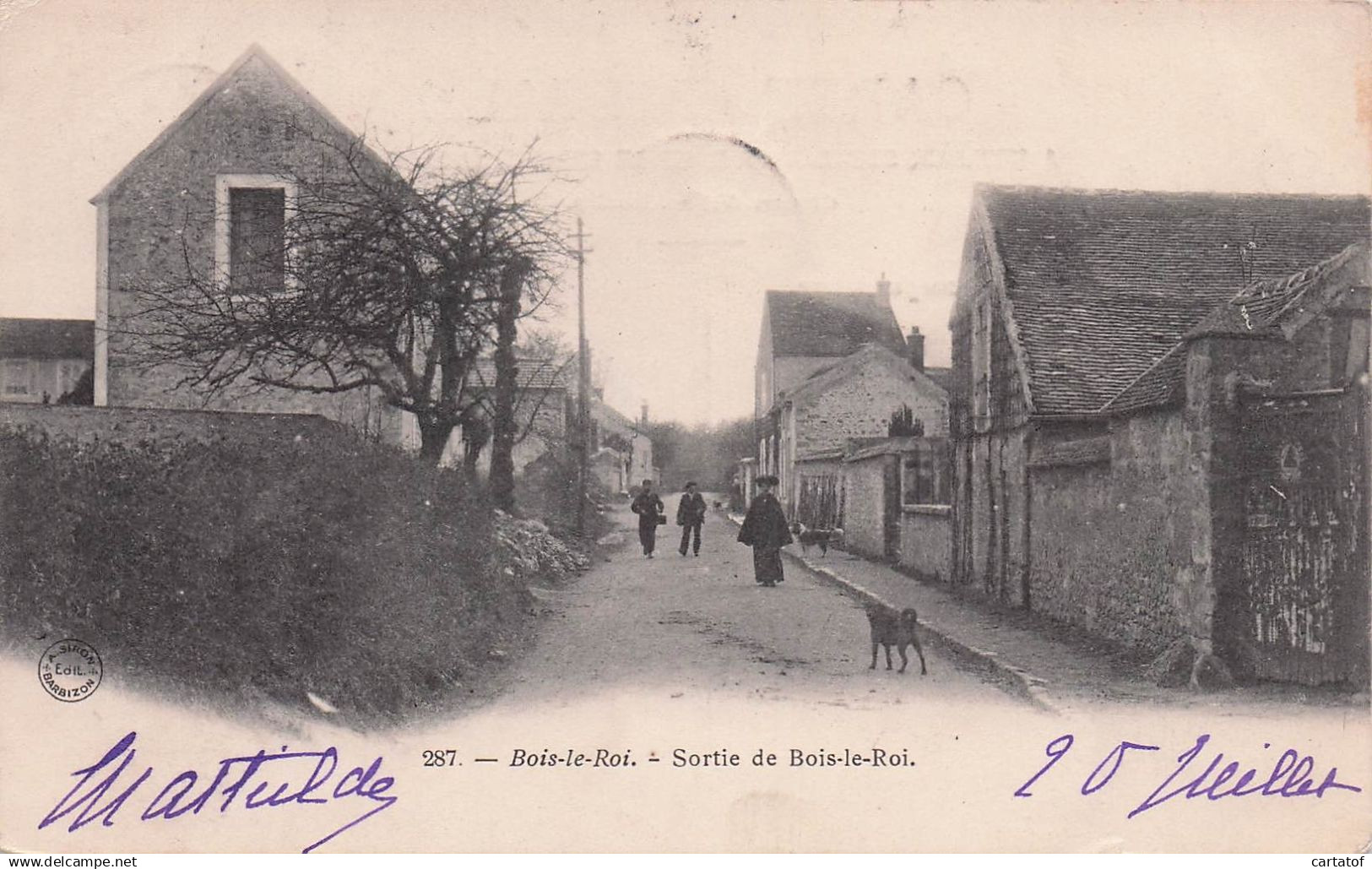 BOIS LE ROI . Sortie de Bois le Roi. CPA animée