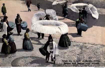 CPA Sorata Bolivien, Festtag, Indios mit Federkopfschmuck