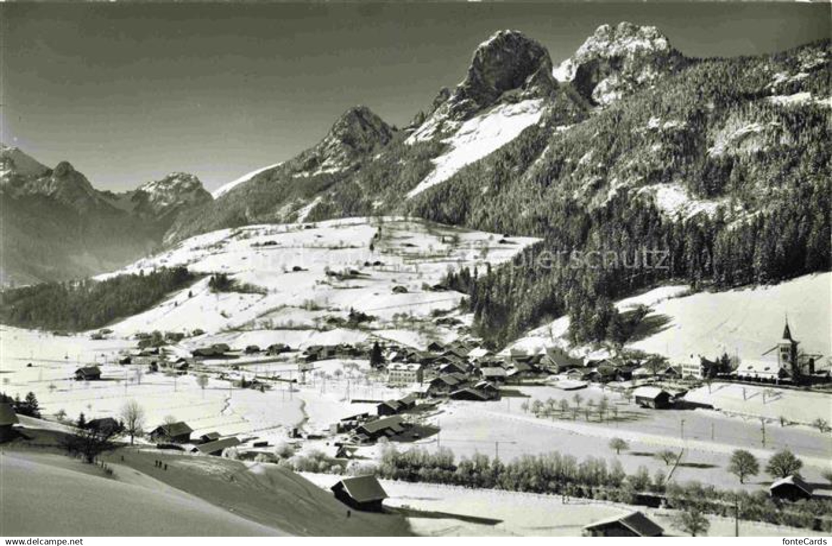 Boltigen Winterpanorama Blick gegen Mittagfluh und Holzerhorn