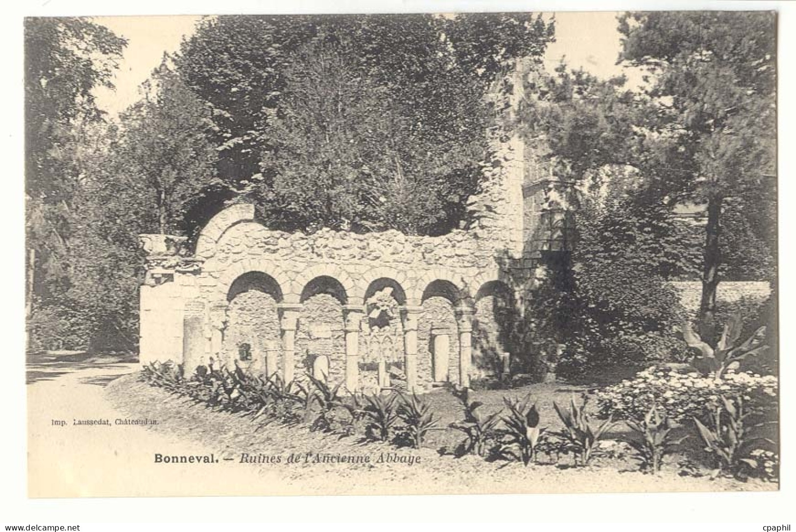 Bonneval CPA Ruines de l'ancienne abbaye