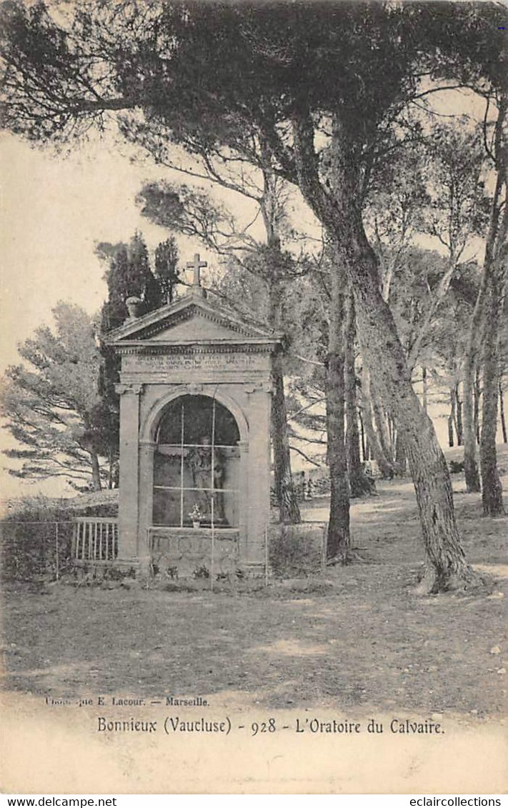 Bonnieux         84           L'Oratoire du Calvaire     (voir scan)