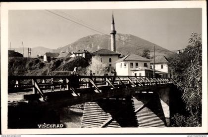 Photo CPA Višegrad Bosnien Herzegowina, Brücke, Minarett