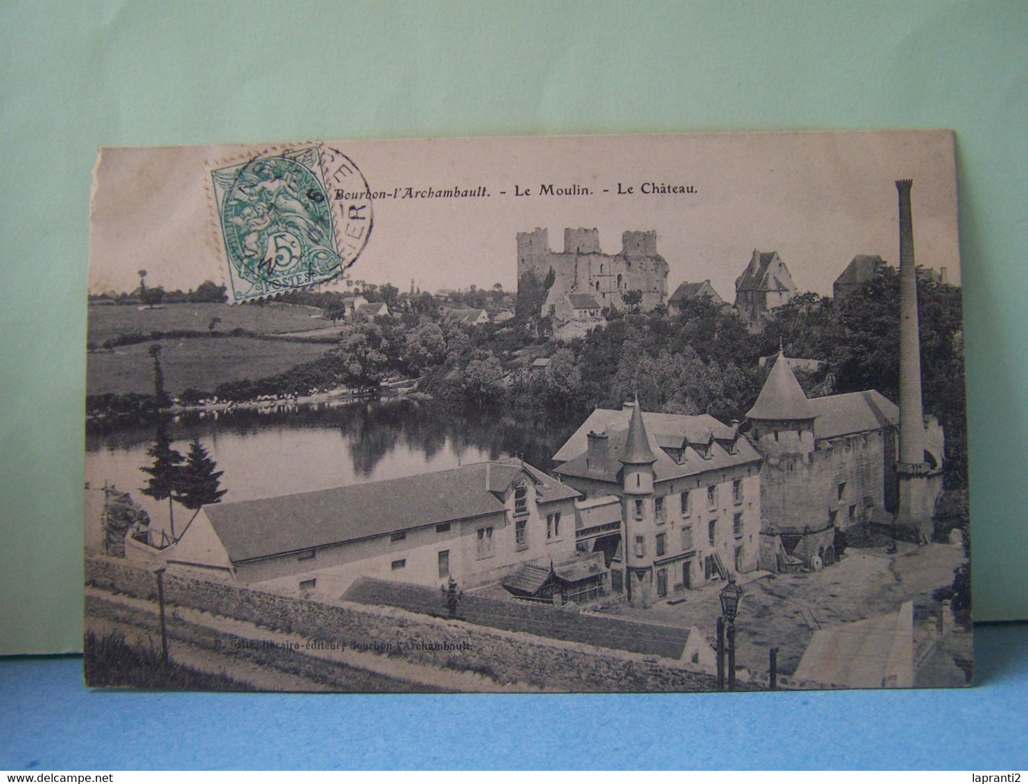BOURBON-L'ARCHAMBAULT (ALLIER) LE MOULIN. LE CHATEAU