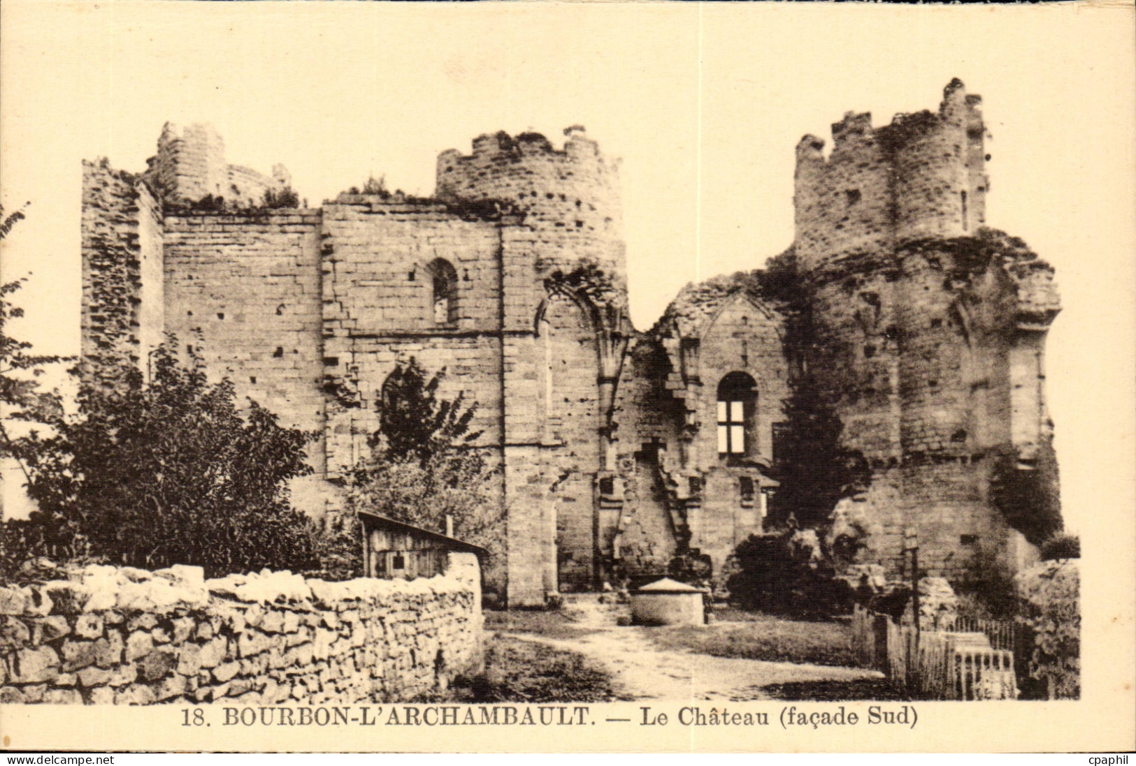 Bourbon - L'Archambault - Le Chateau - CPA