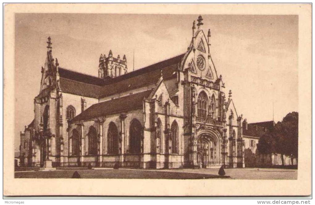 BOURG-en-BRESSE - Eglise de Brou