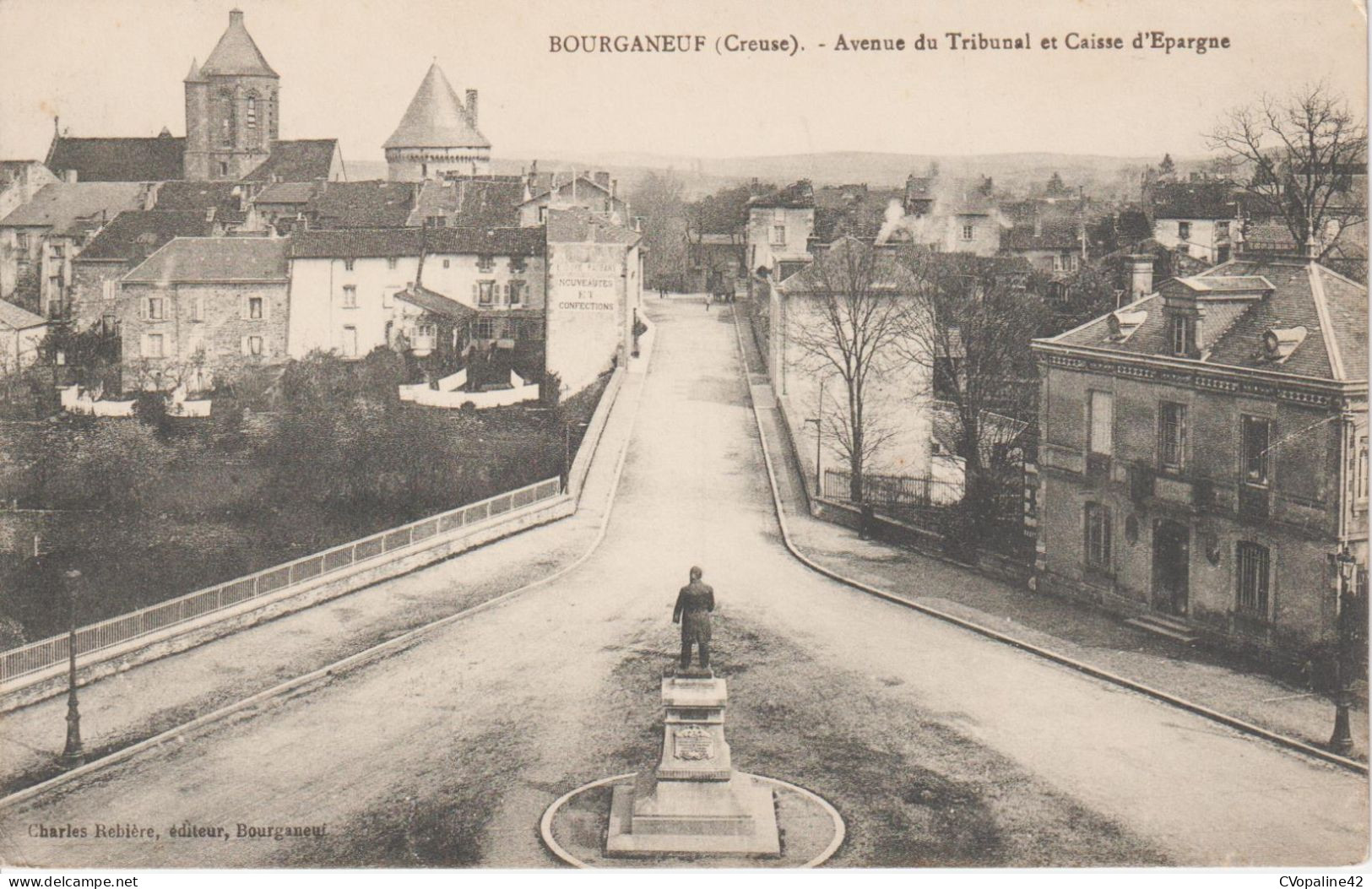 BOURGANEUF (23) Avenue du Tribunal et Caisse d'Epargne