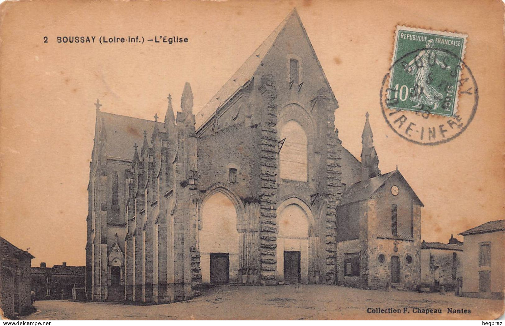 BOUSSAY    EGLISE