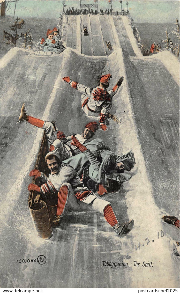 br105511 tobogganing the spill canada mount royal montreal  canada