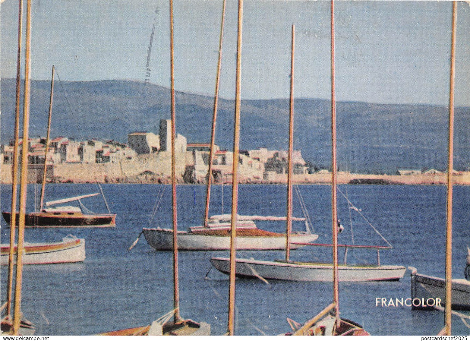 BR1324 France Antibes La Cote d'Azur la Vieille Ville boats bateaux