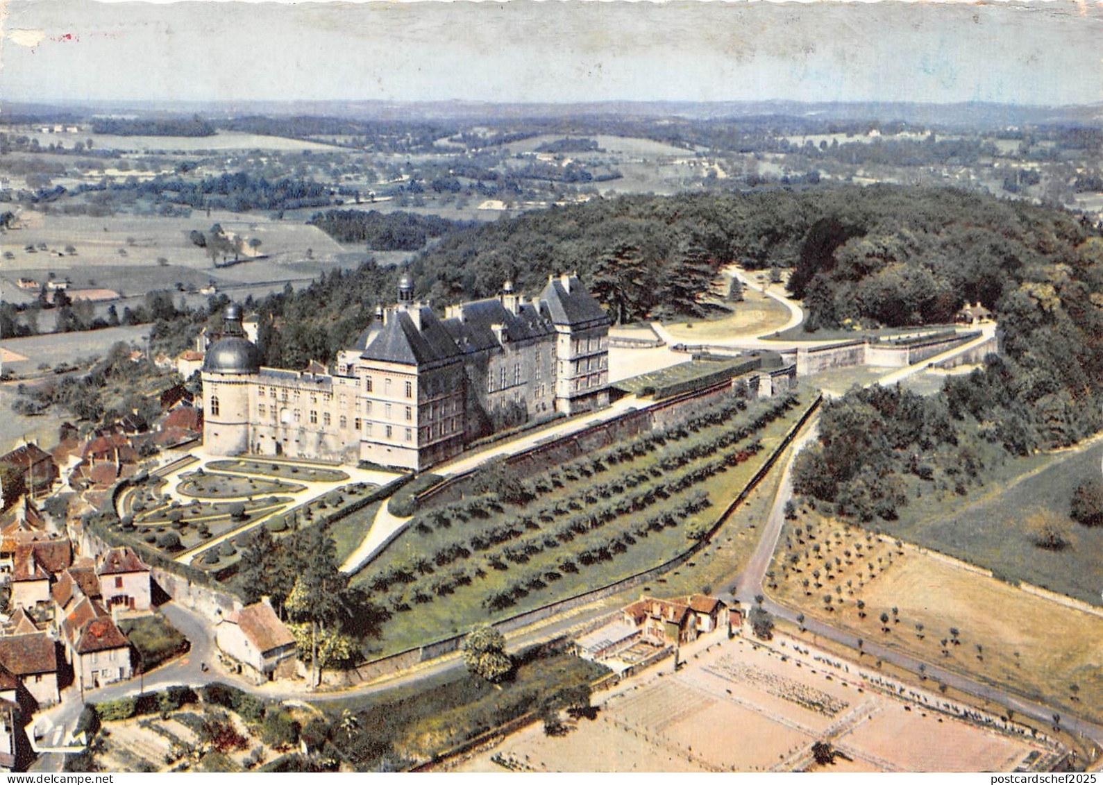 BR14183 Hautefort vue aerienne le Chateau  france