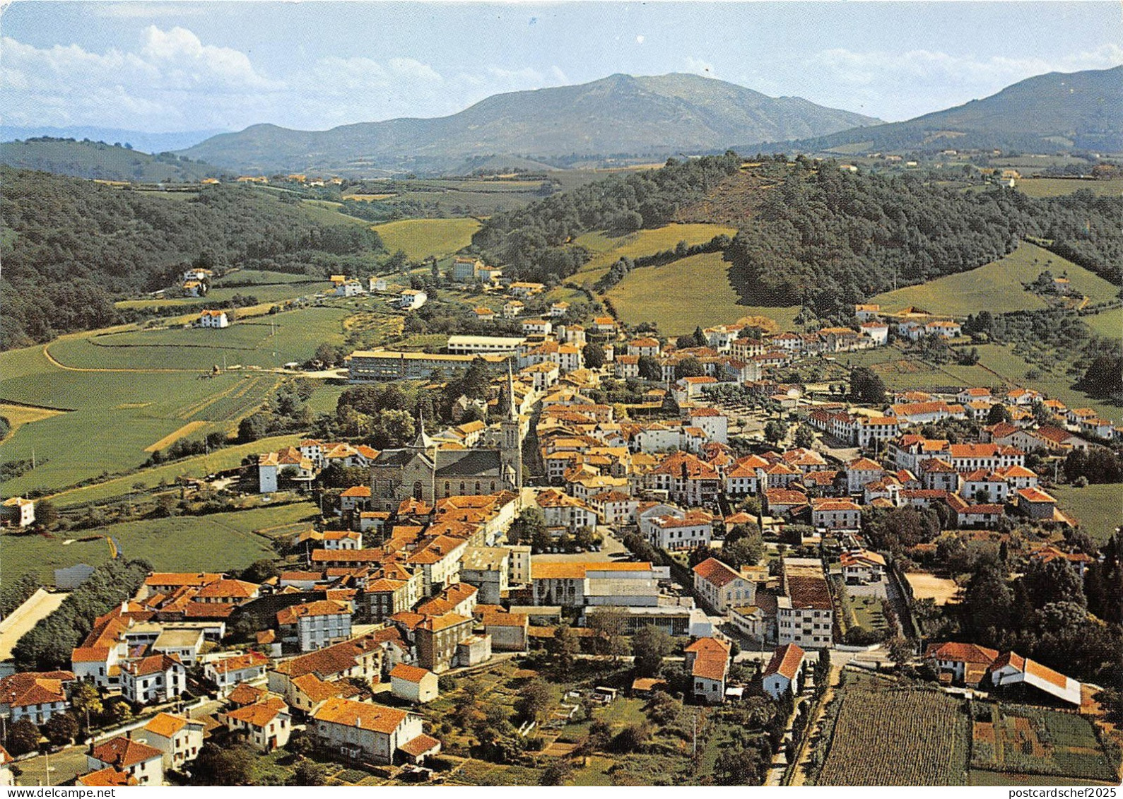 BR15405 Au fond le Mont Ursuya Hasparren   france