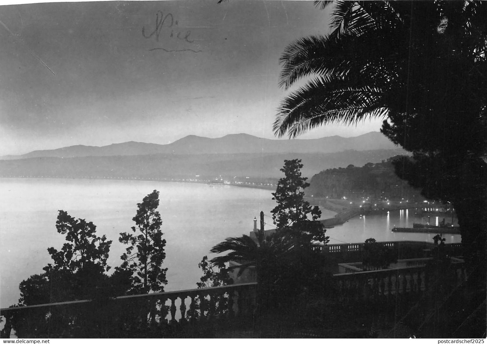 BR17250 Nice By night la nuit   france