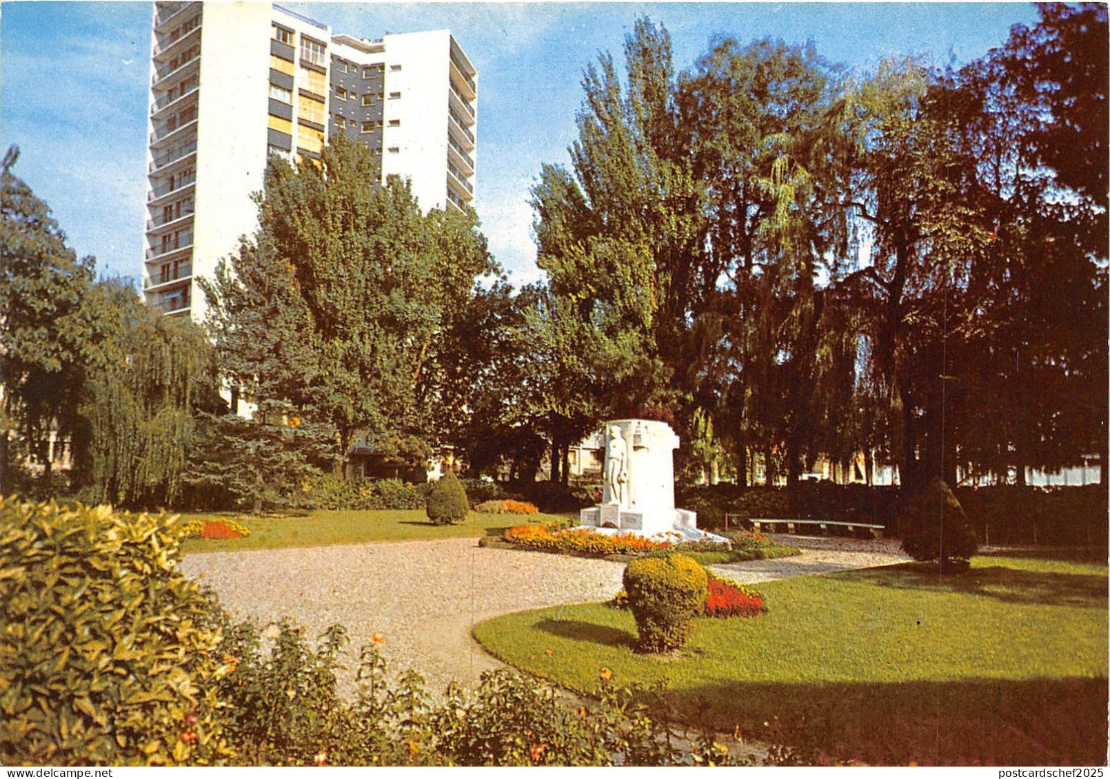 BR22559 Le Square Chatillon Sous Bagneux france