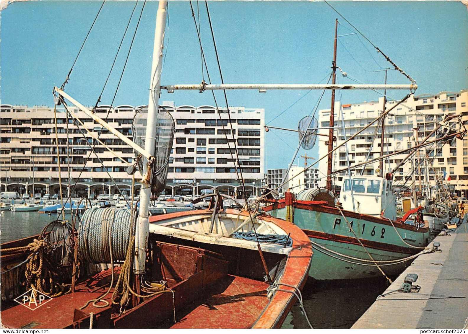 BR23932 Saint Cyprien Plage ship bateaux  france