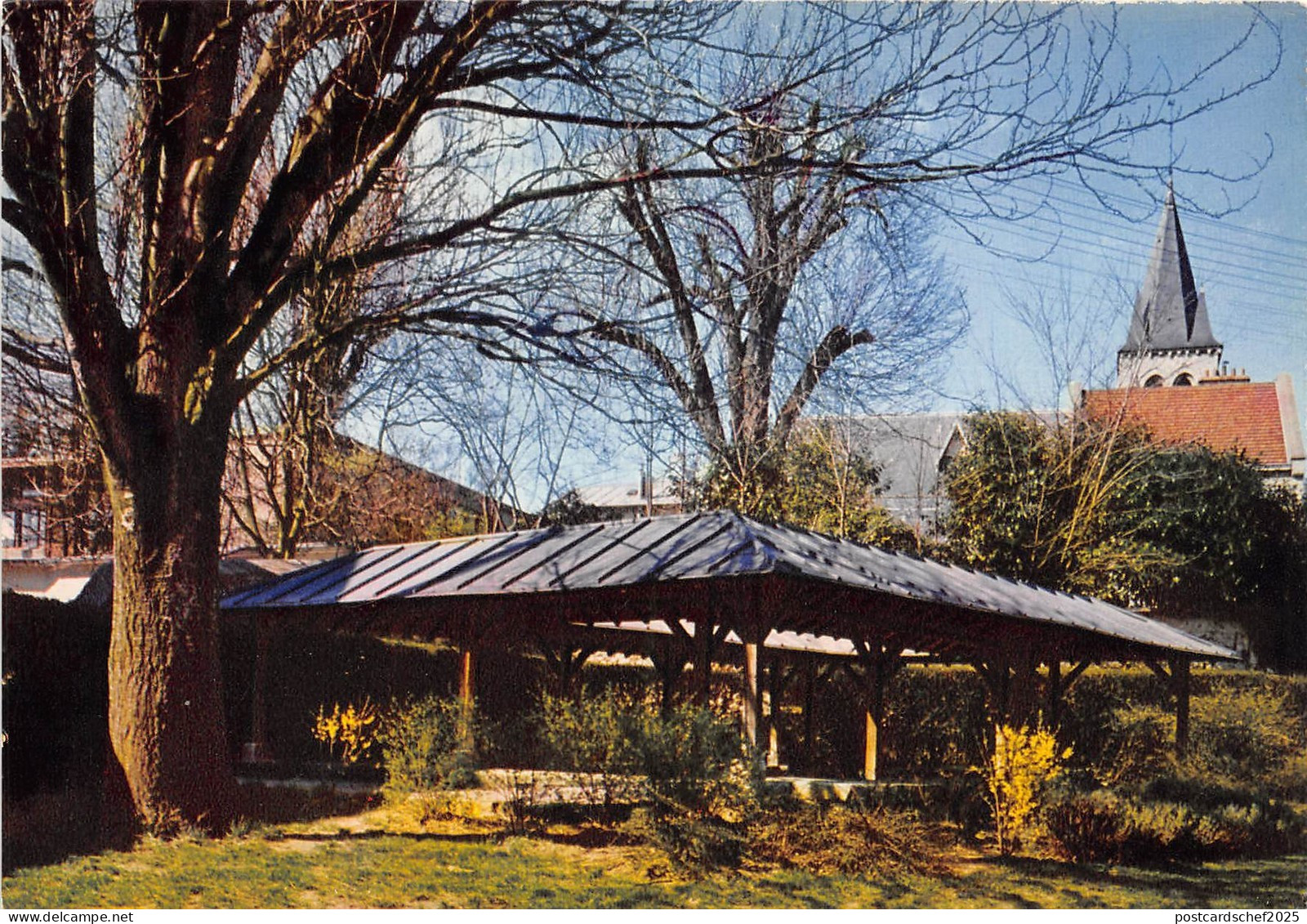 BR26151 Chatenay malabry Le vieux lavoir France 2