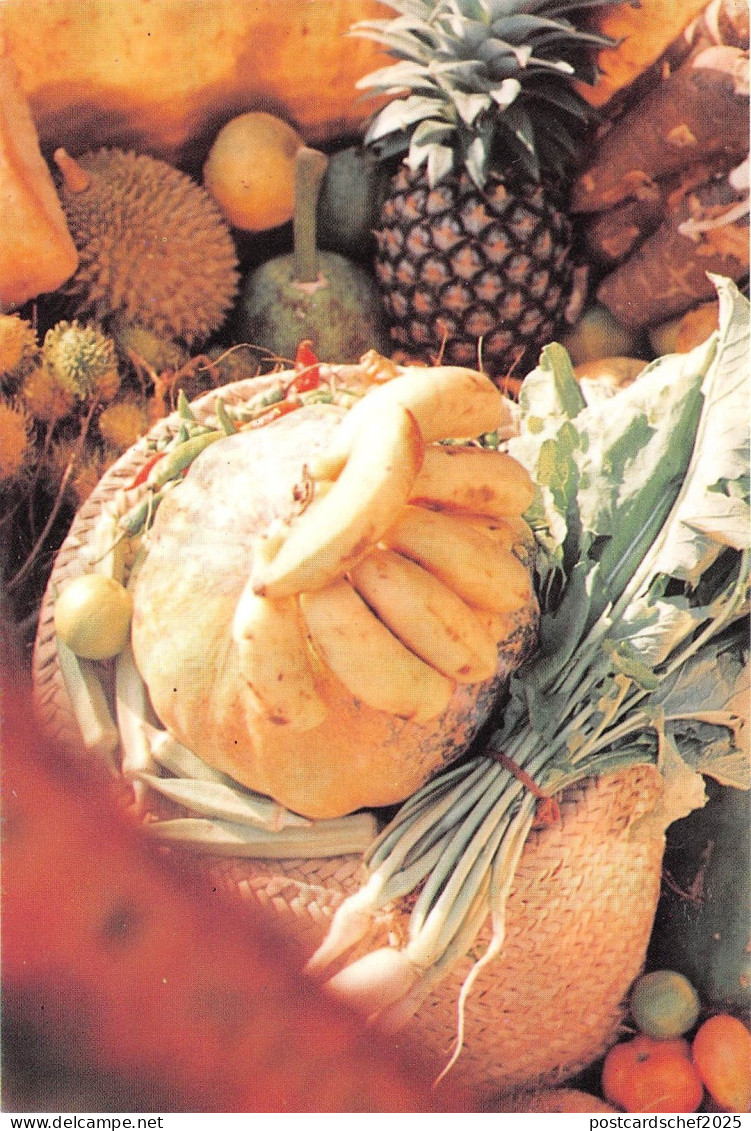 BR27967 Fruits of Zanzibar tanzania