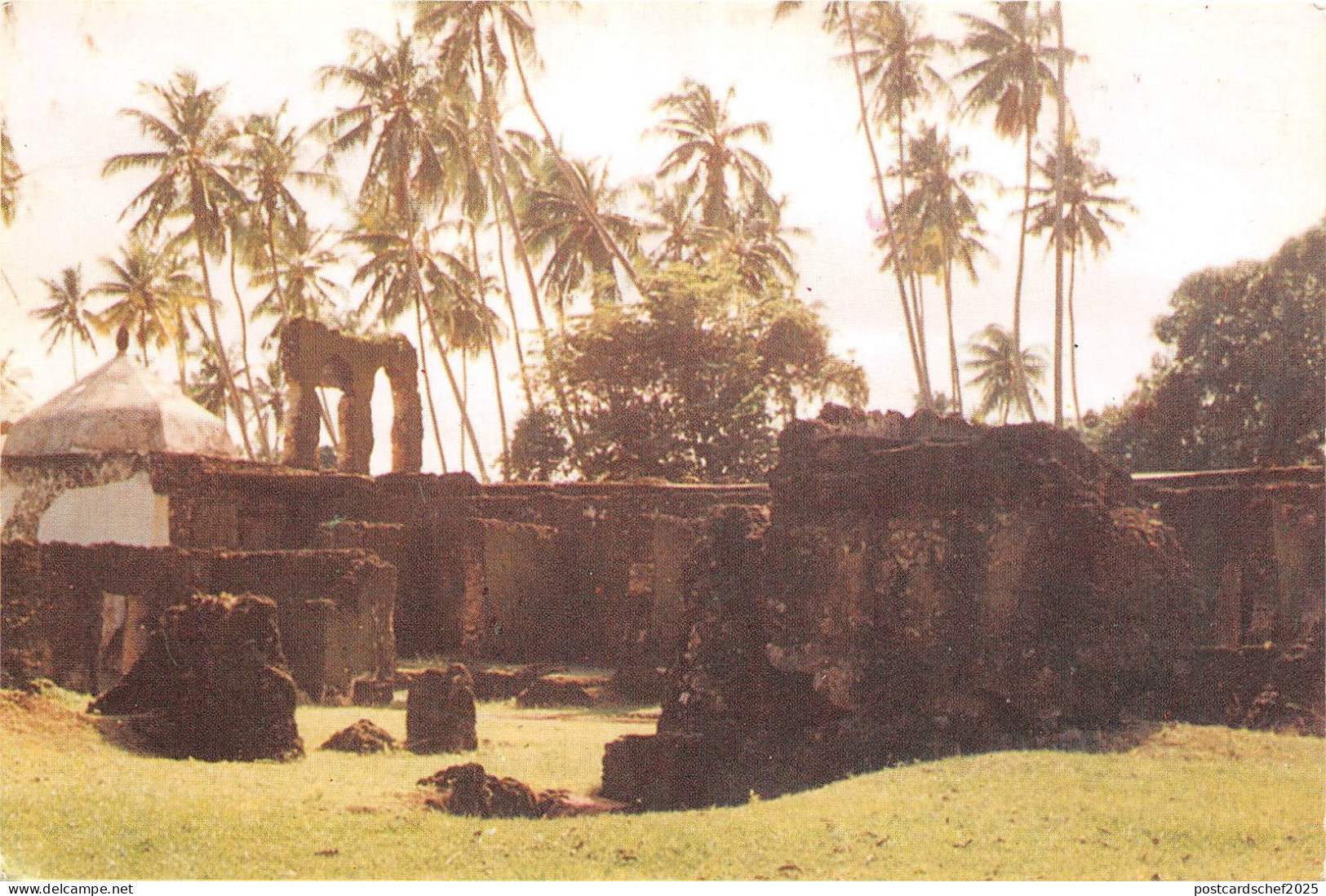 BR27972 Maruhubi palace ruins tanzania