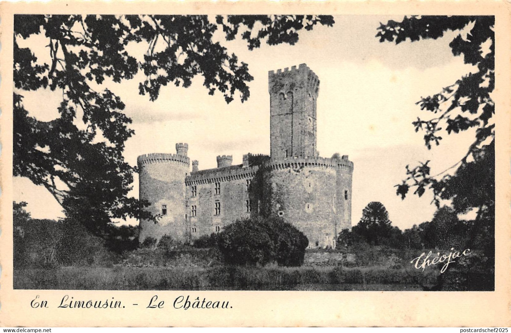 BR28079 Limousin Pittoresque Chateau france