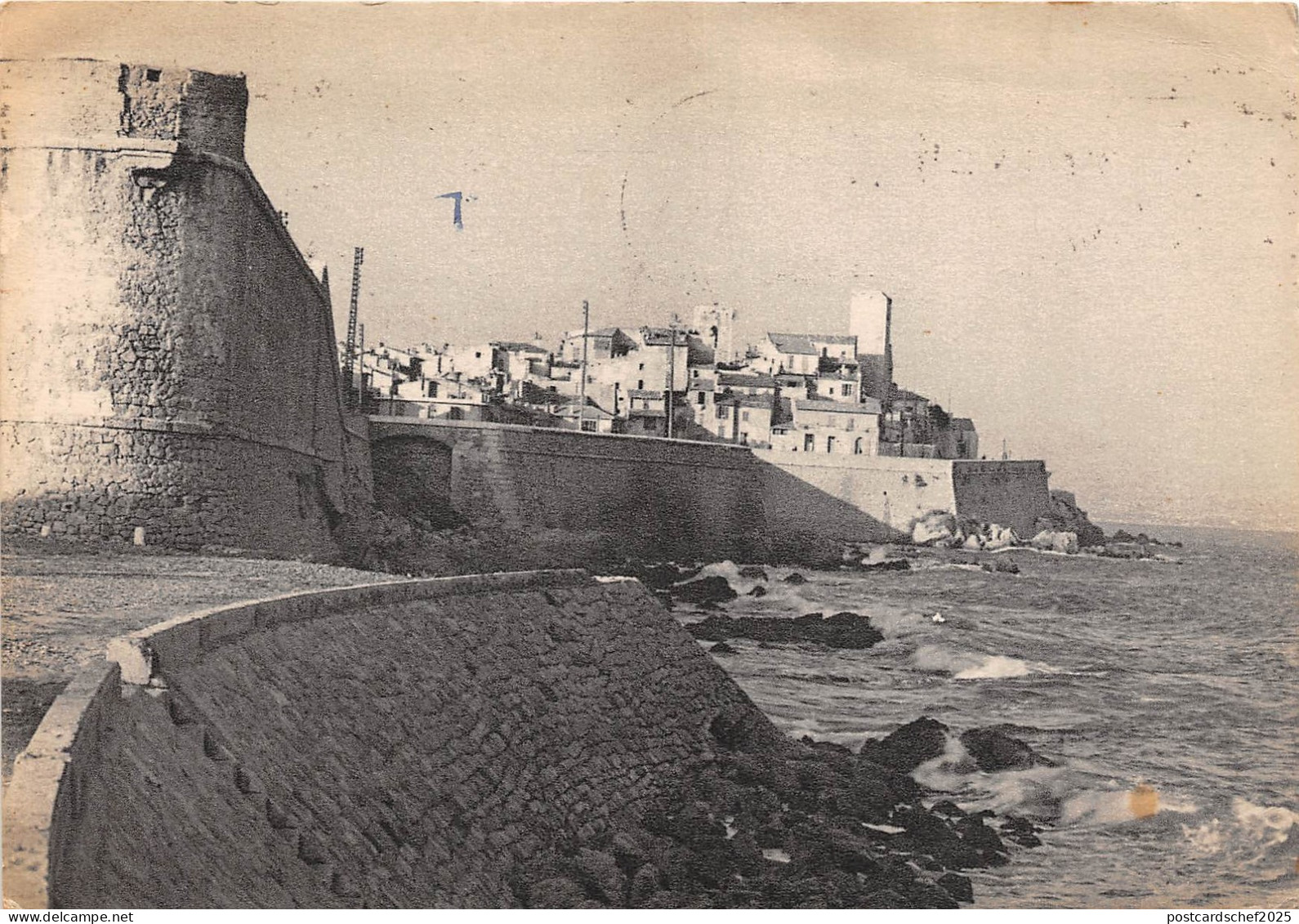 BR28467 Antibes La Vieille Ville et les Remparts france