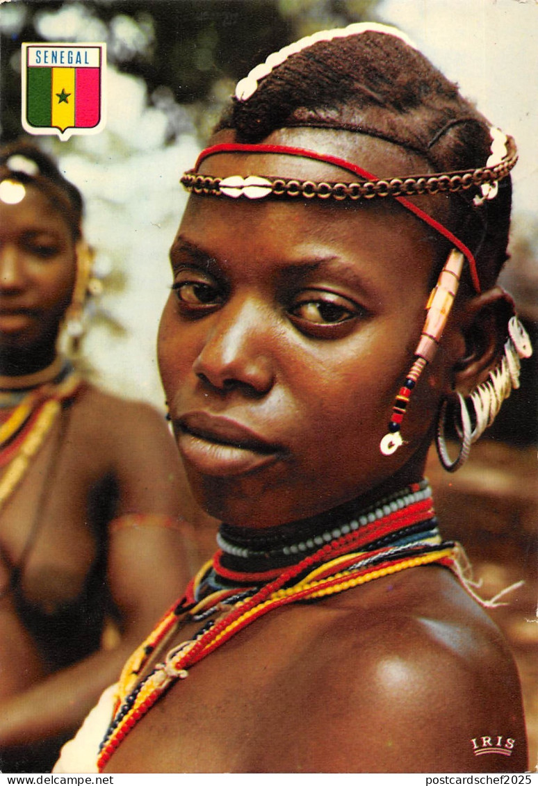 BR54963 Danseuse Bassari Senegal folklore senegal