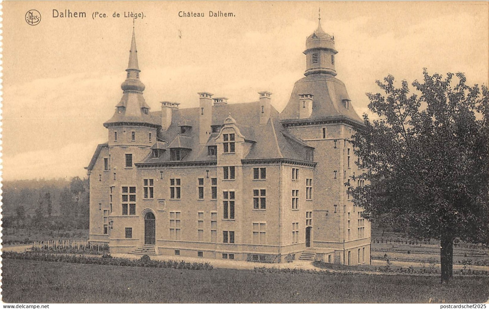 BR55261 Dalhem chateau belgium