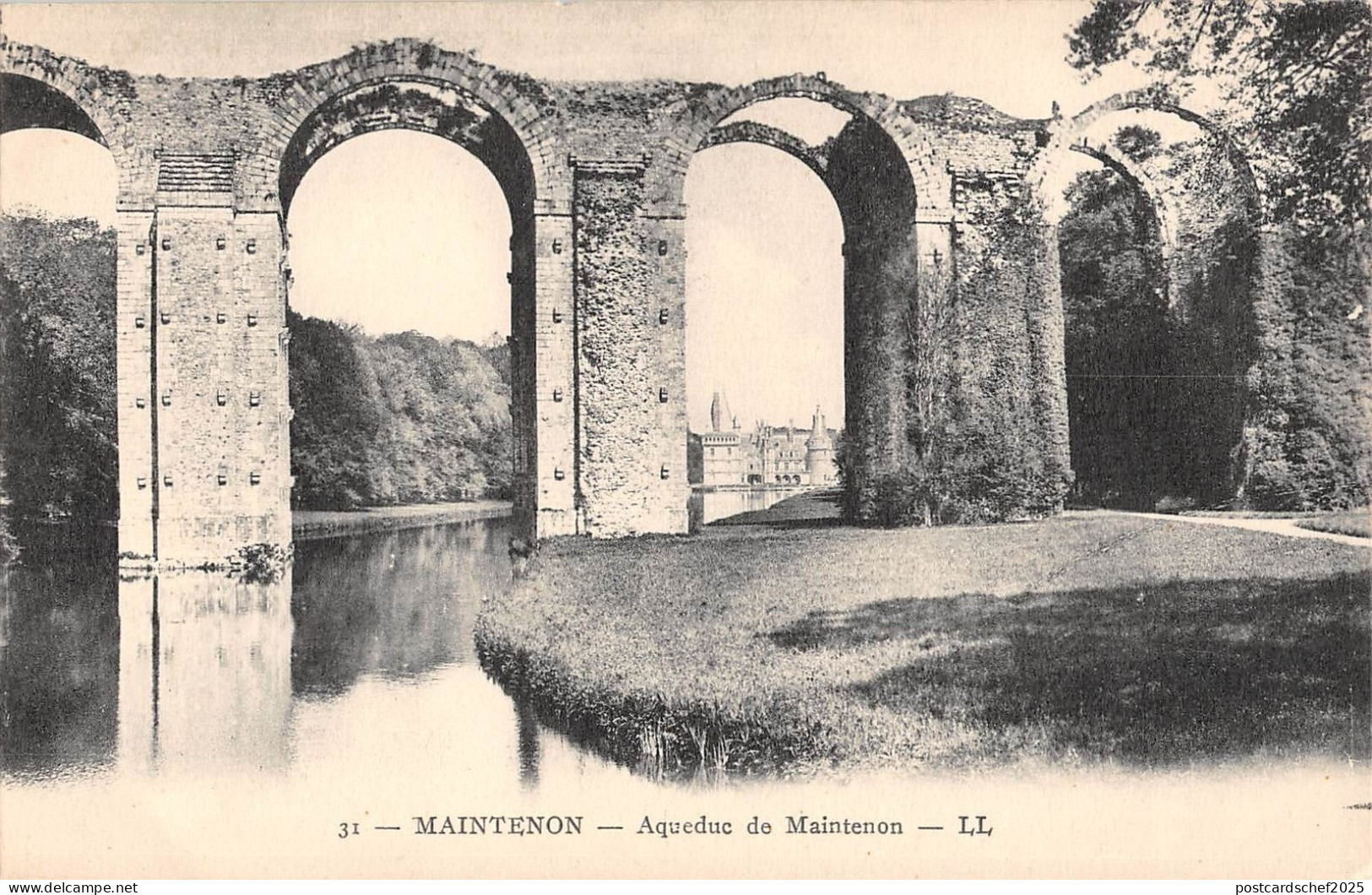 BR73164 maintenon aqueduc de maintenon  france