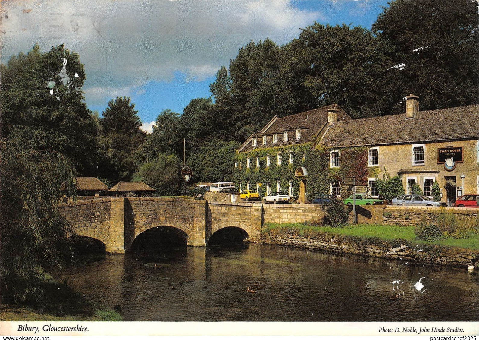 BR82956 bibury gloucestershire uk