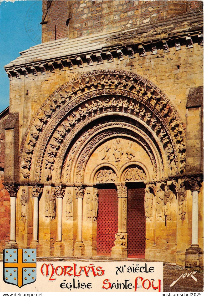 BR8490 Morlaas le portail de l'Eglise Ste Foy   france