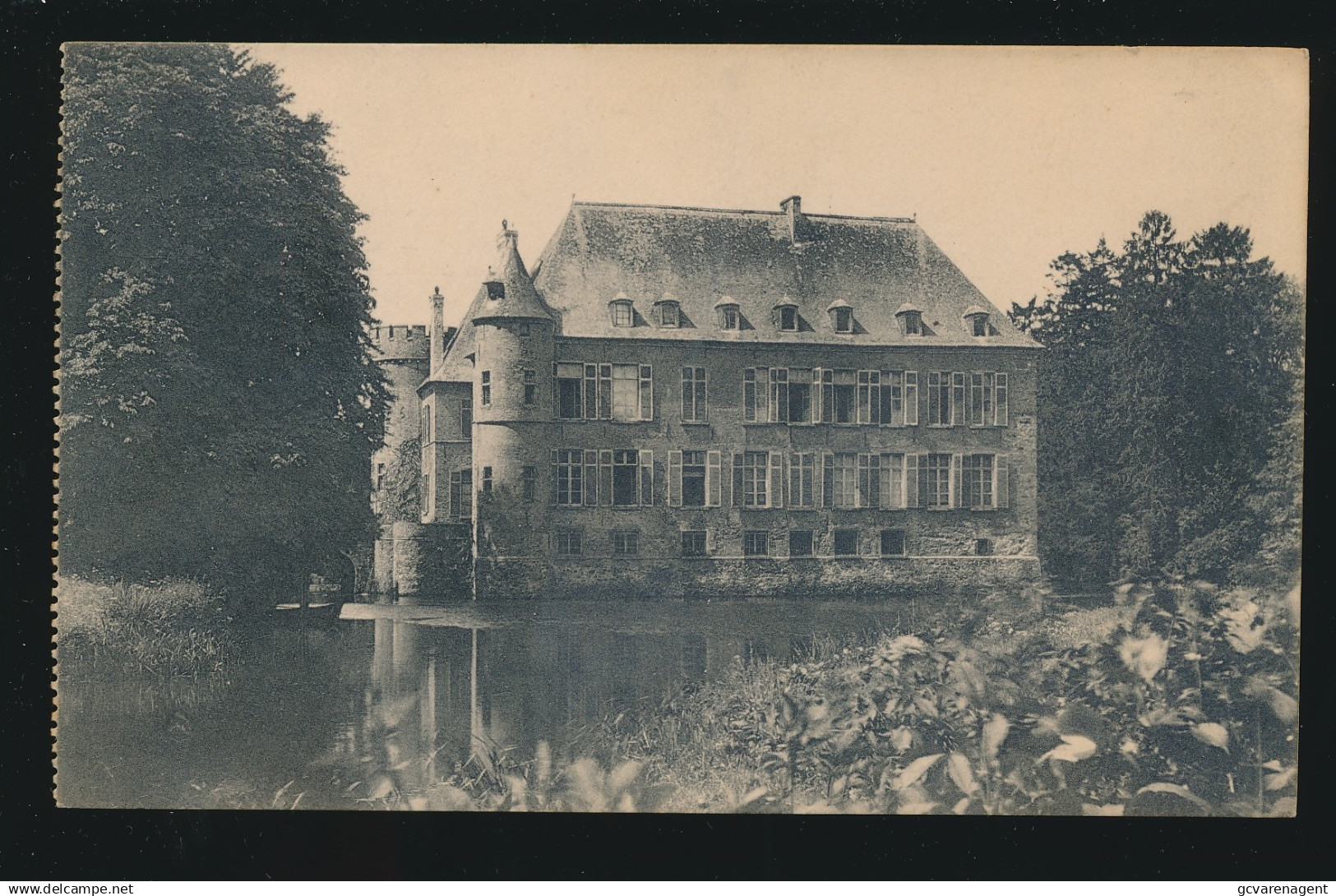 BRAINE LE CHATEAU     CHATEAU DE ROBIANA