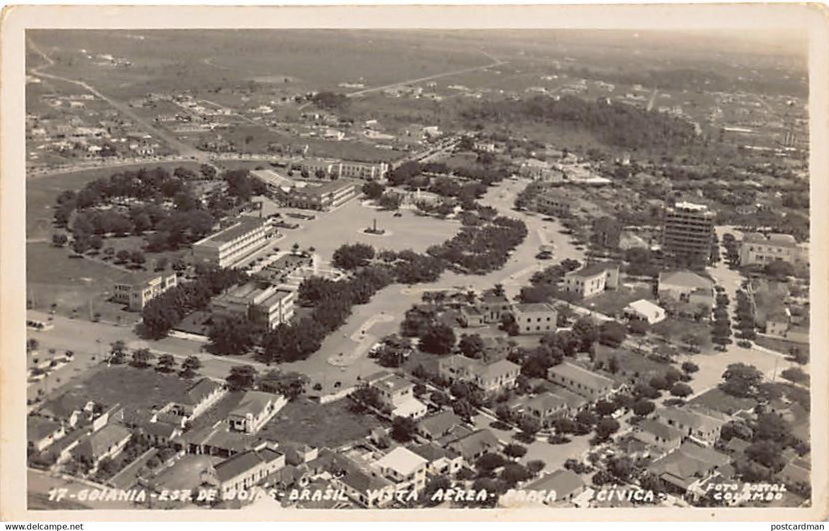 Brasil - GOIANIA - Vista Aerea - Praça Civica - POSTAL FOTO A parte superior do cartão postal está ligeiramente danifica