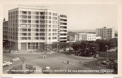 Brasil - GOIÂNIA - Aspécto da Praça Bandeirantes - Ed. POSTAL FOTO Colombo 3