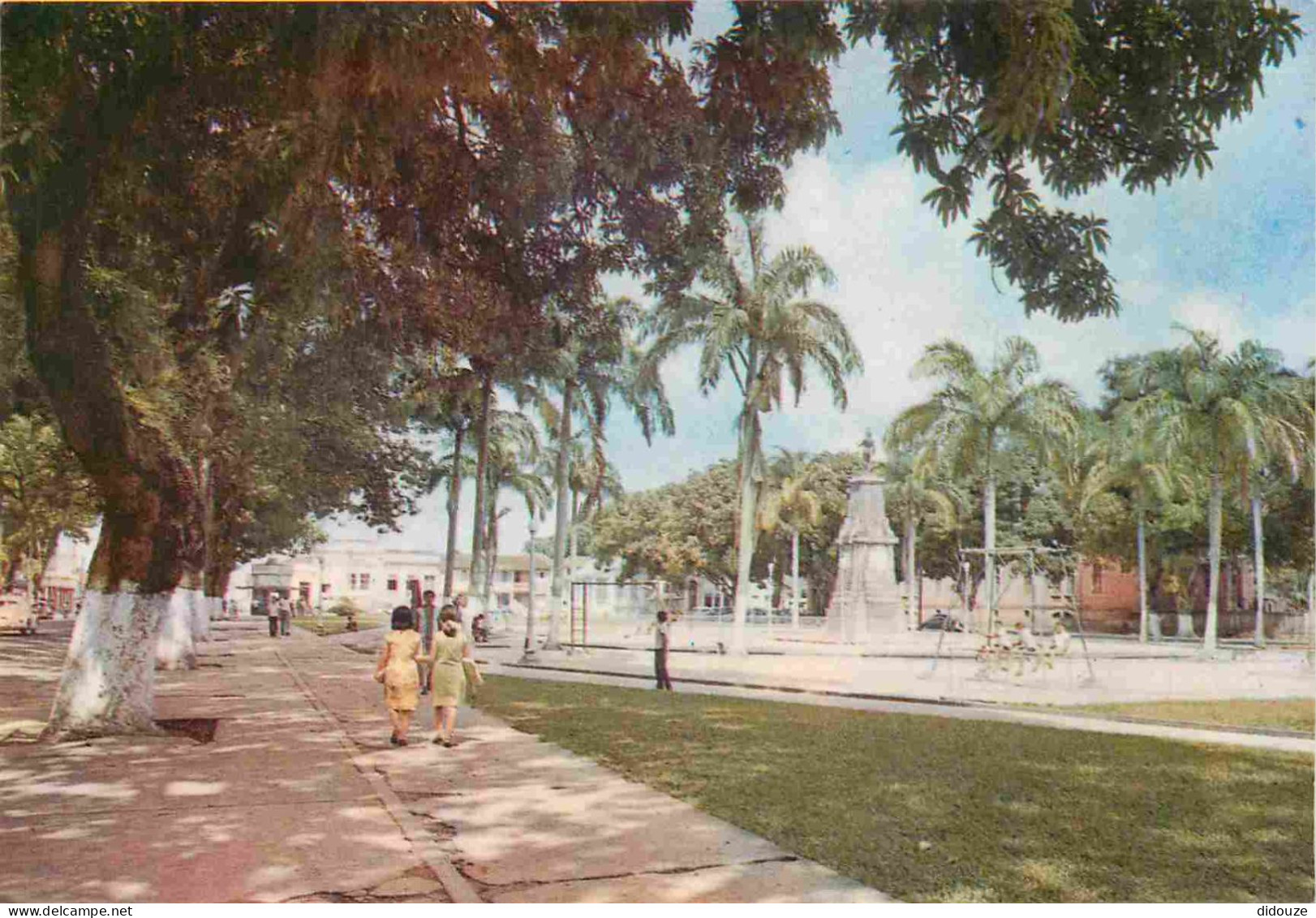 Brésil - Belém - Praça brasil - CPM - Voir Scans Recto-Verso