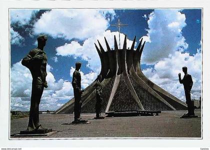 ► Brasilia   La cathédrale