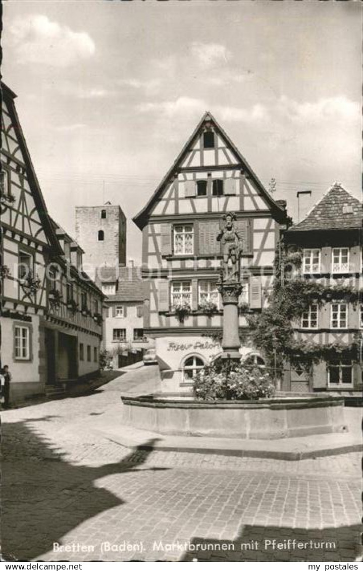 Bretten Baden Marktbrunnen mit Pfeifferturm