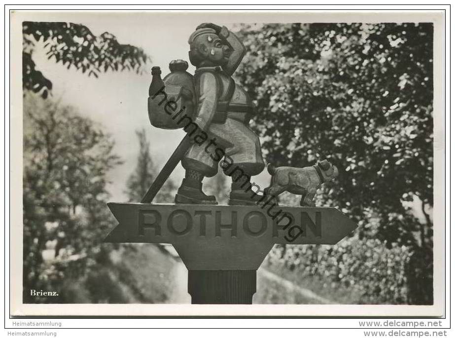 Brienz - Orig. Wegweiser - Ersteller Schnitzlerschule Brienz - Foto-AK Grossformat
