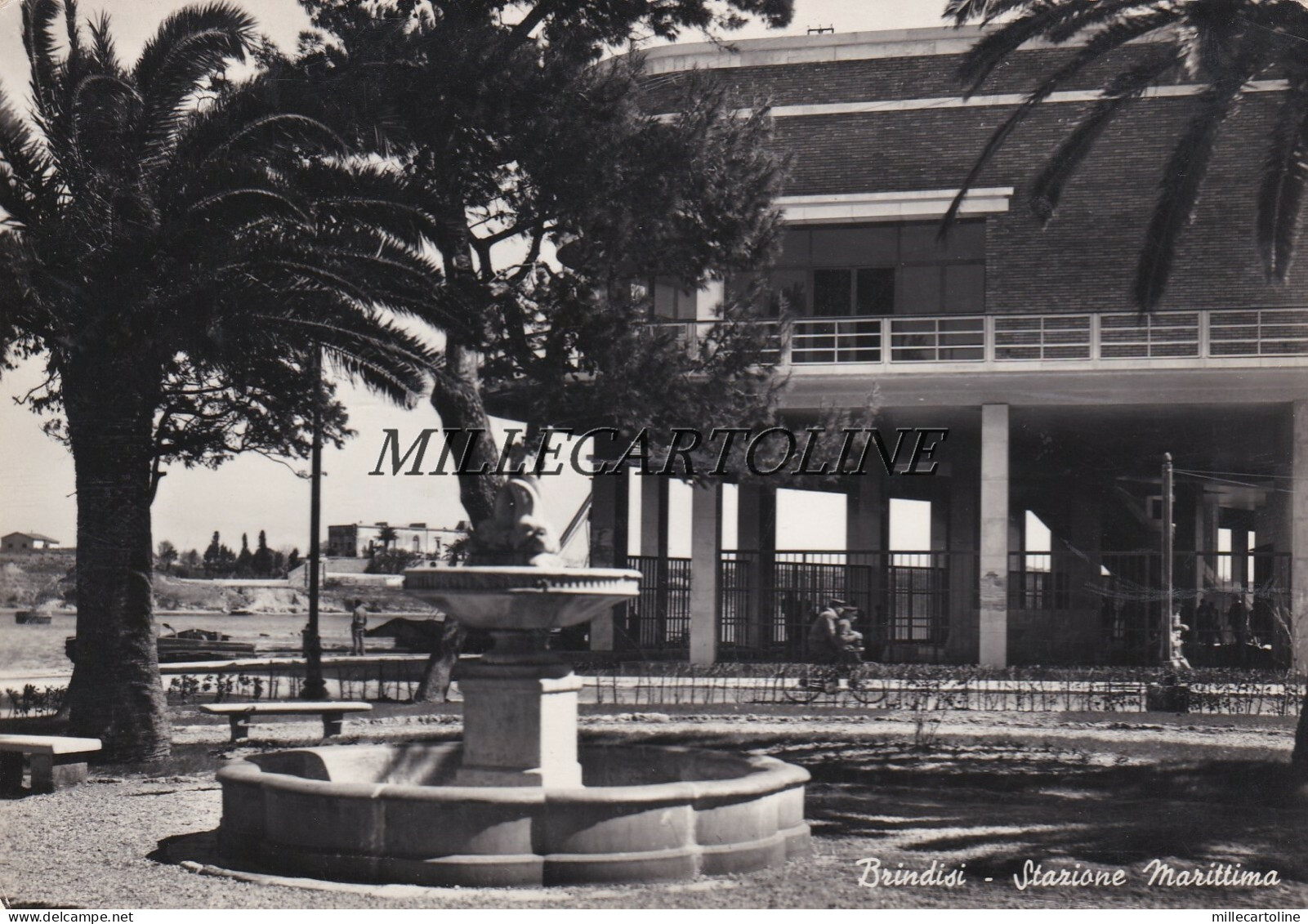 BRINDISI: Stazione Marittima    1951