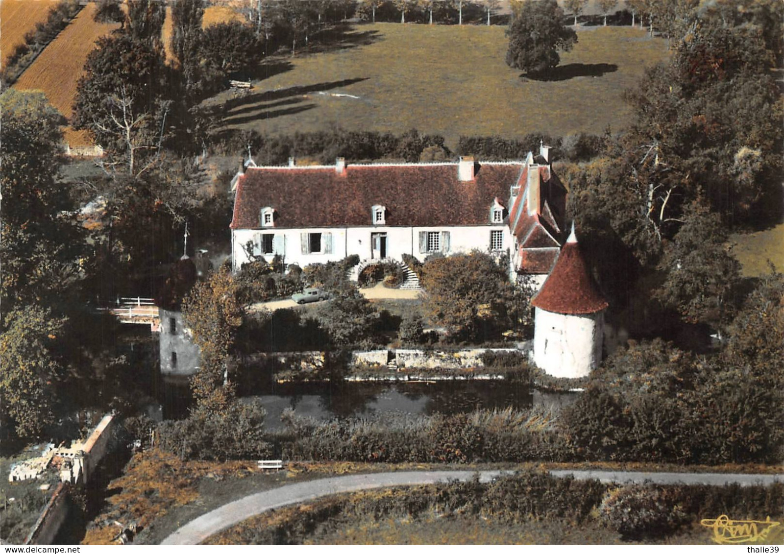 Brinon sur Beuvron château