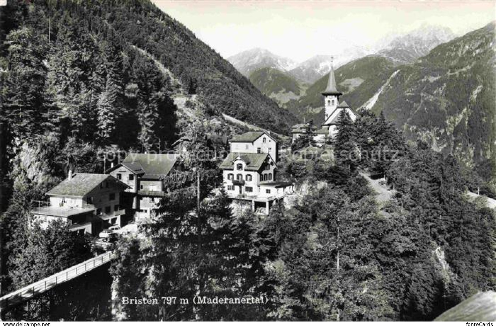 Bristen 797m Maderanertal Maderanerthal Silenen UR Bergdorf Ansicht mit Kirche