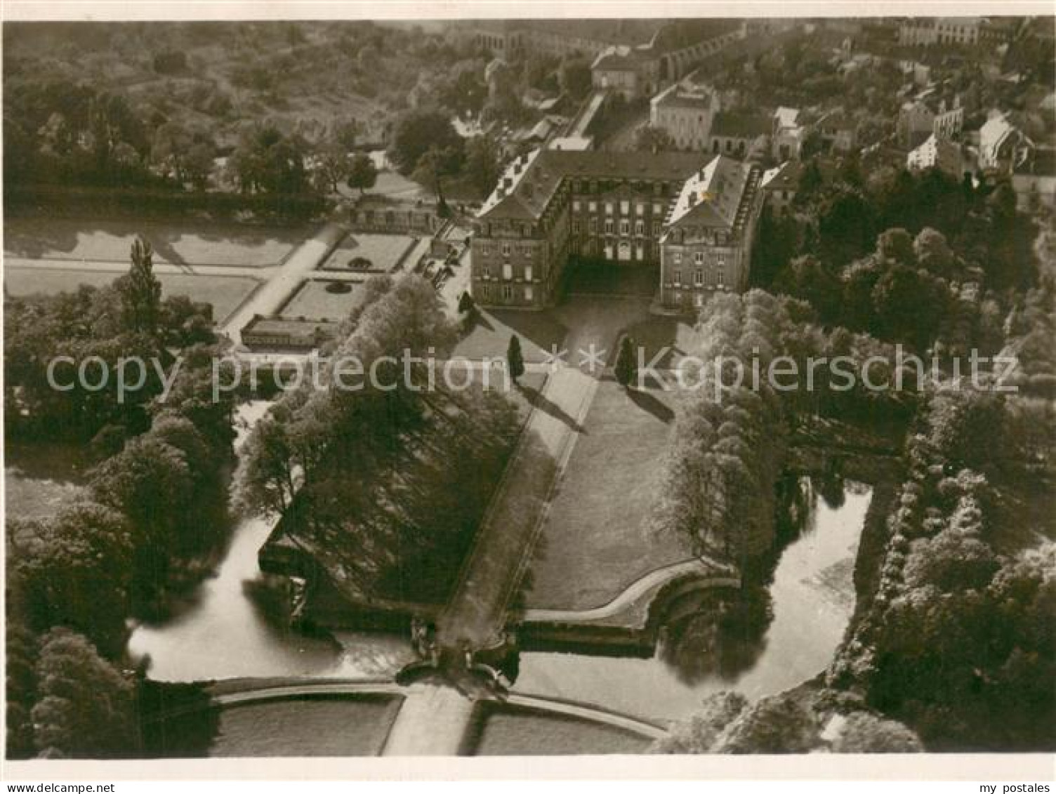 Bruehl Rheinland Fliegeraufnahme Schloss Bruehl