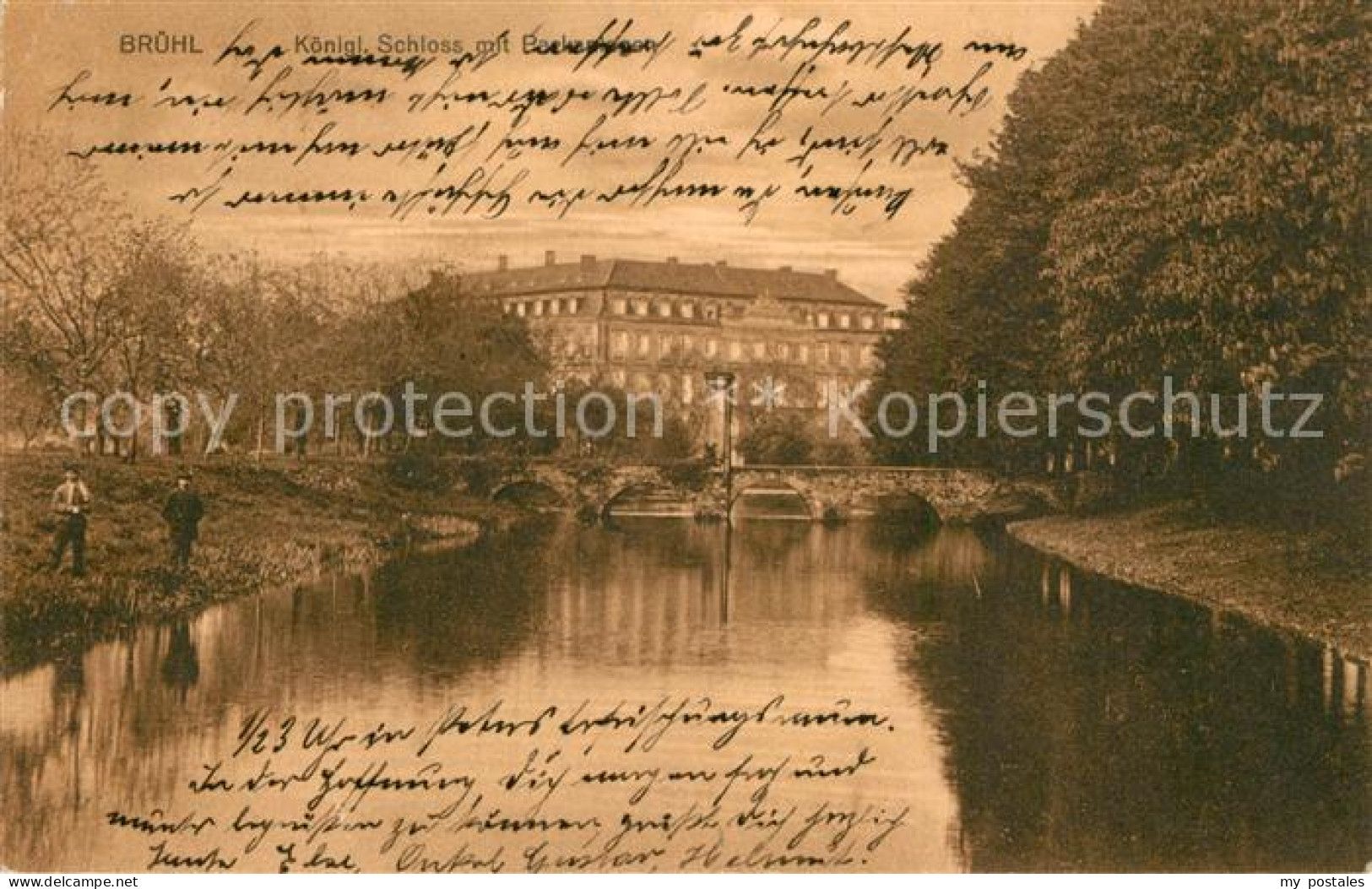 Bruehl Rheinland Schloss mit Parkanlagen